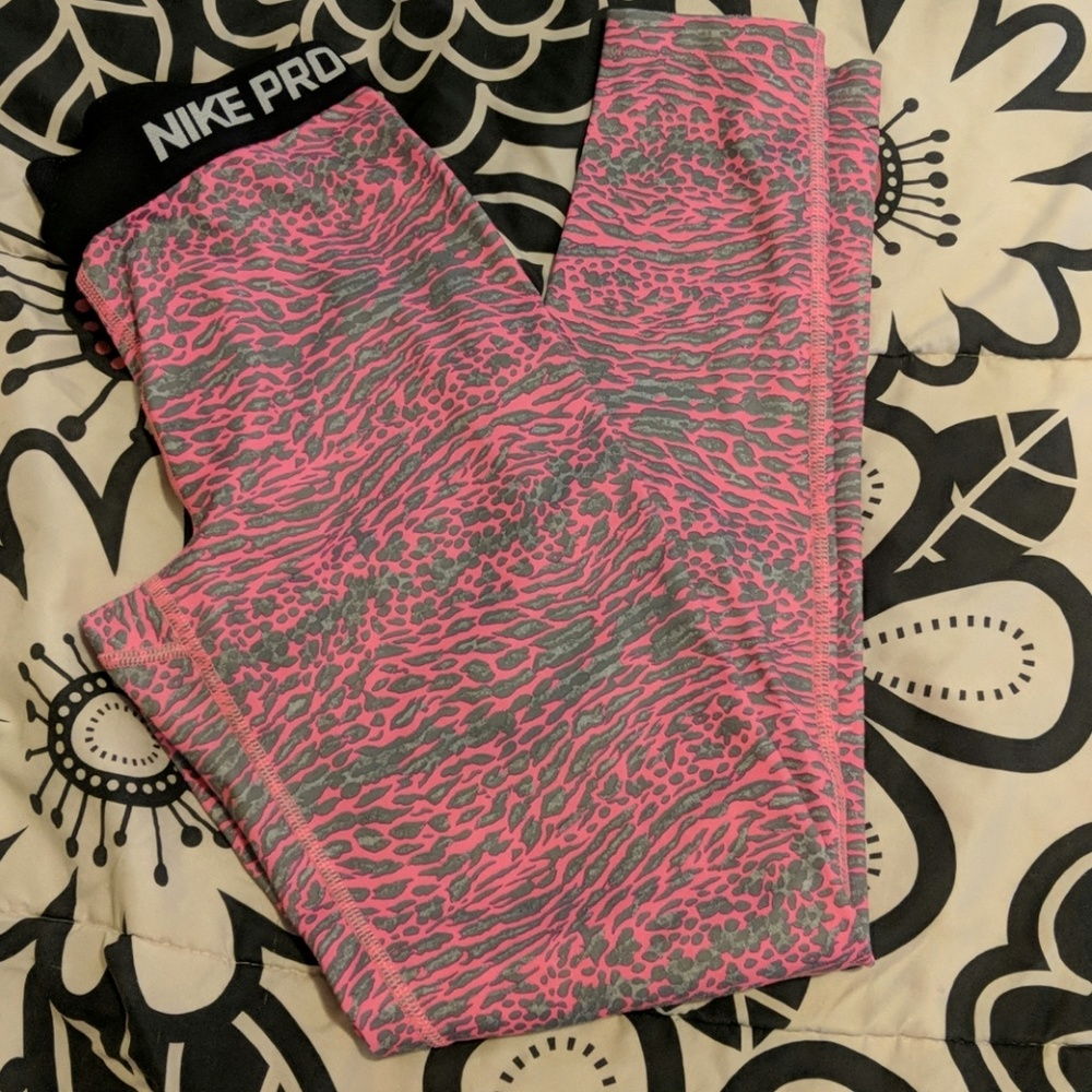 Nike pro leggings
